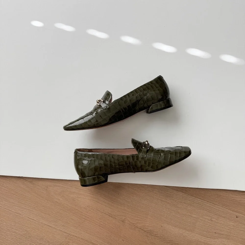 Schutz Olive Green Croc Embossed Patent Leather Horsebit Loafers 7B Preppy
